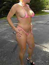 a girl living in Dade City, Florida